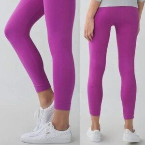 Lululemon Compression Leggings Crop Pink Purple Magenta Gummy Logo